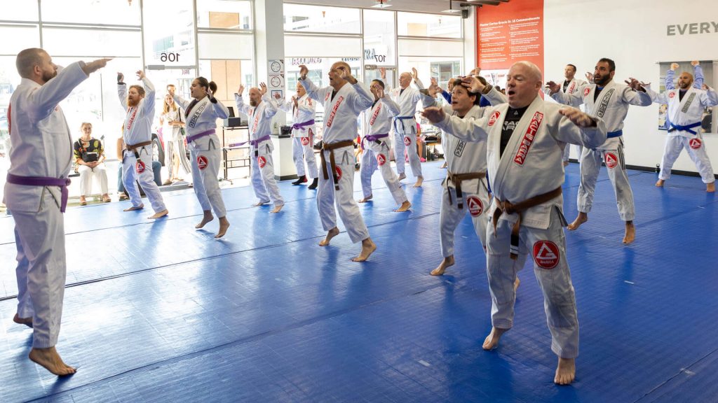 Top-Rated Jiu Jitsu Classes for Adults in Anaheim 35 gracie barra in Anaheim